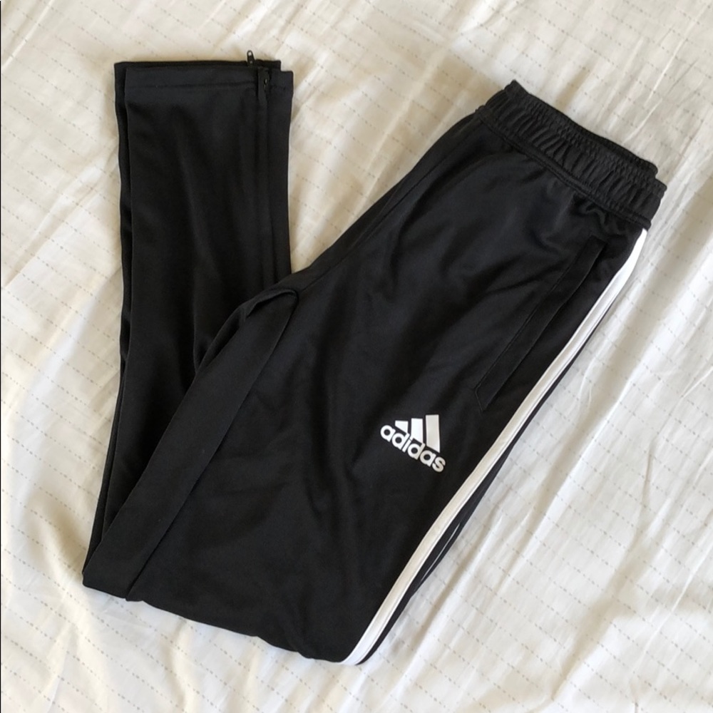 Youth L Adidas soccer pants